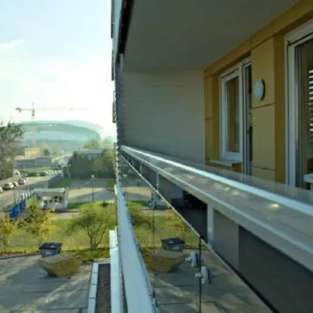 Nowy Apartament Marcelin *