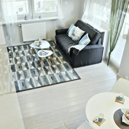 Nowy Apartament Marcelin 포즈난